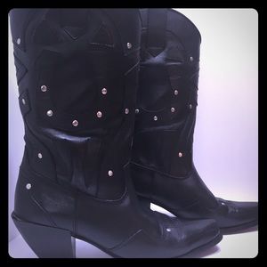 ACME cowgirl style boots size 8 1/2